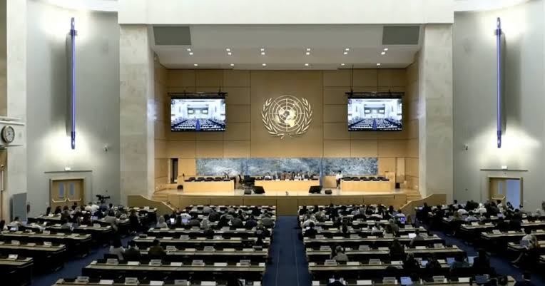 ¿Está de acuerdo con el rechazo que hizo Costa Rica a términos como «violencia reproductiva» y «masculinidad patriarcal» ante el Consejo de Derechos Humanos de las Naciones Unidas? episode artwork